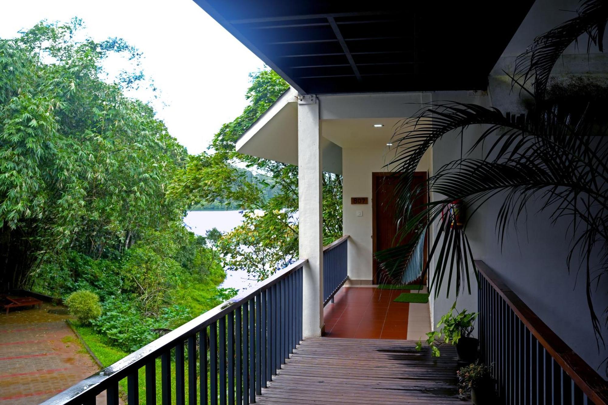 Wayanad Silverwoods Forest Resort & Spa Padinjarathara Exterior photo